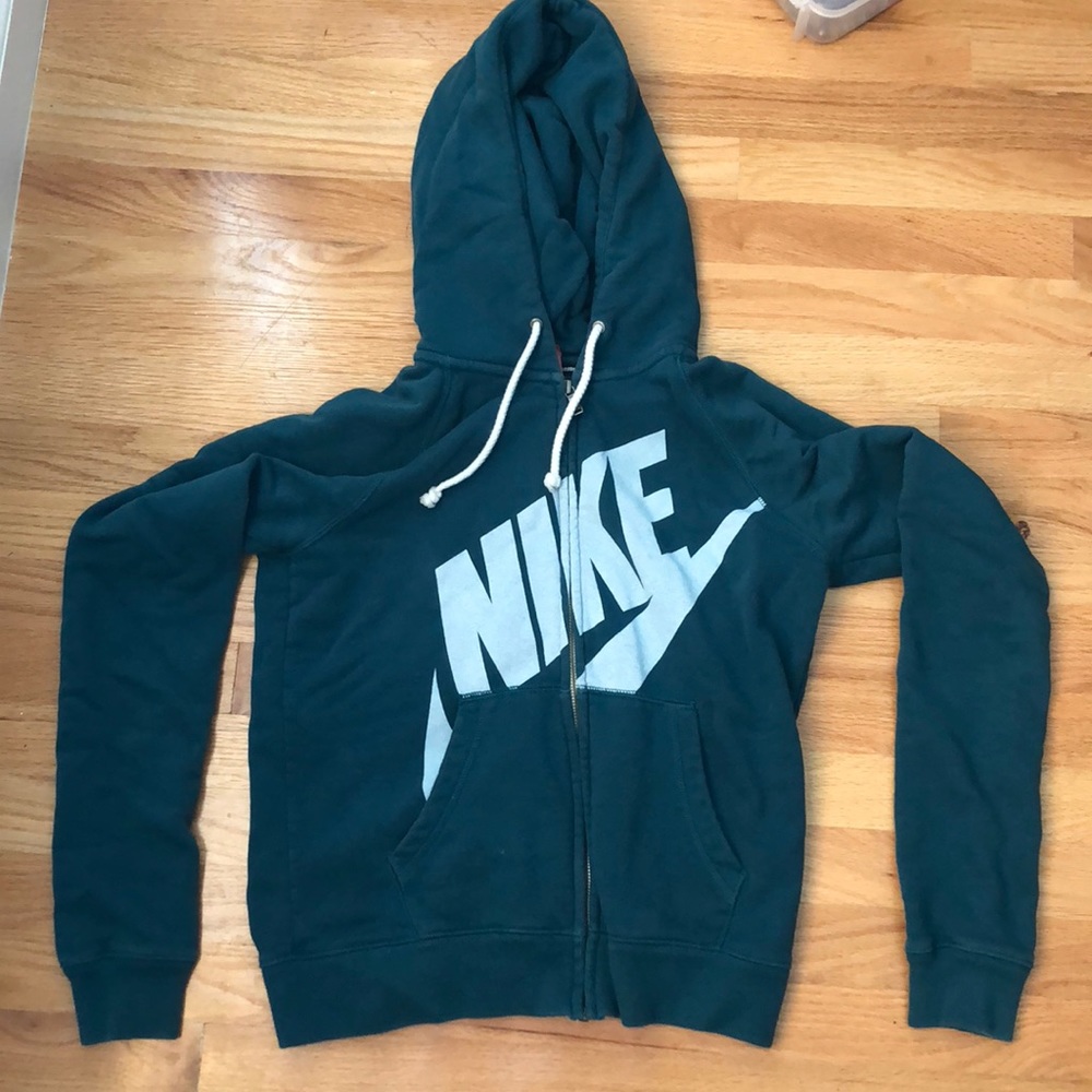 Nike zip up sweatshirt